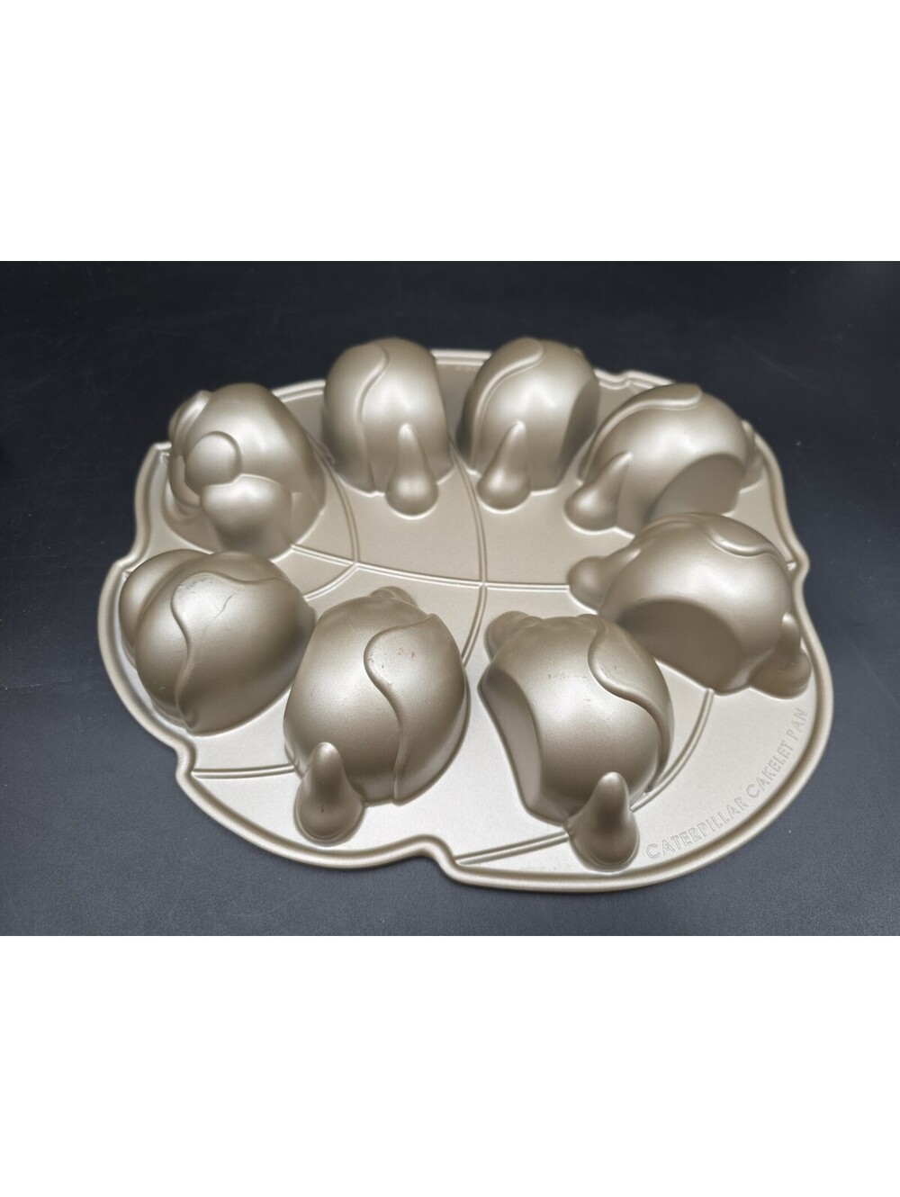 Nordic Ware Caterpillar Cakelet Pan Nonstick Preowned